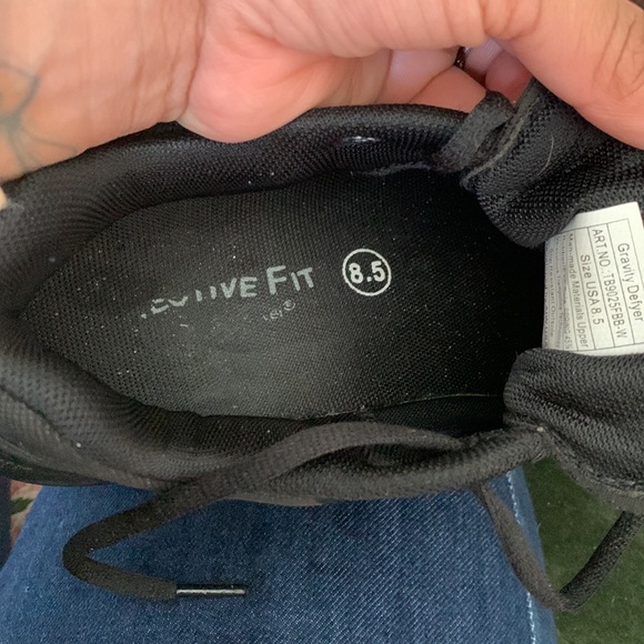 Gravity Defyer - Picture 5 of 5